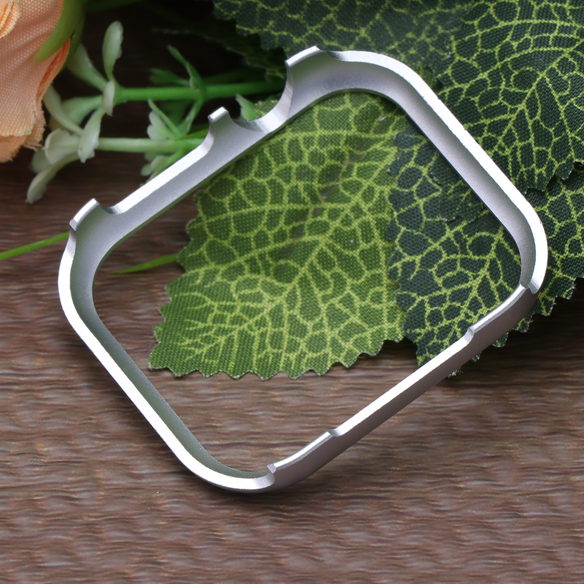 44 mm beschermhoes van alumini - Watch Case Bumper recensie en prijs